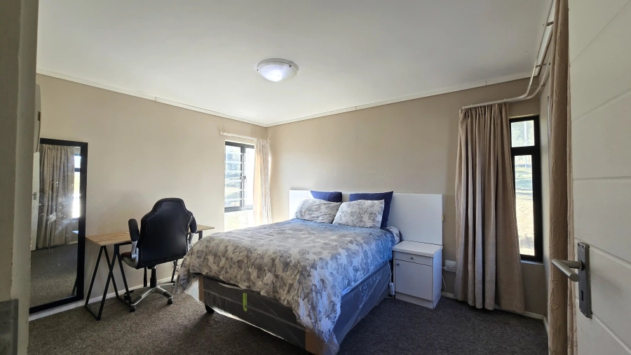 2 Bedroom Property for Sale in Nahoon Valley Park Eastern Cape